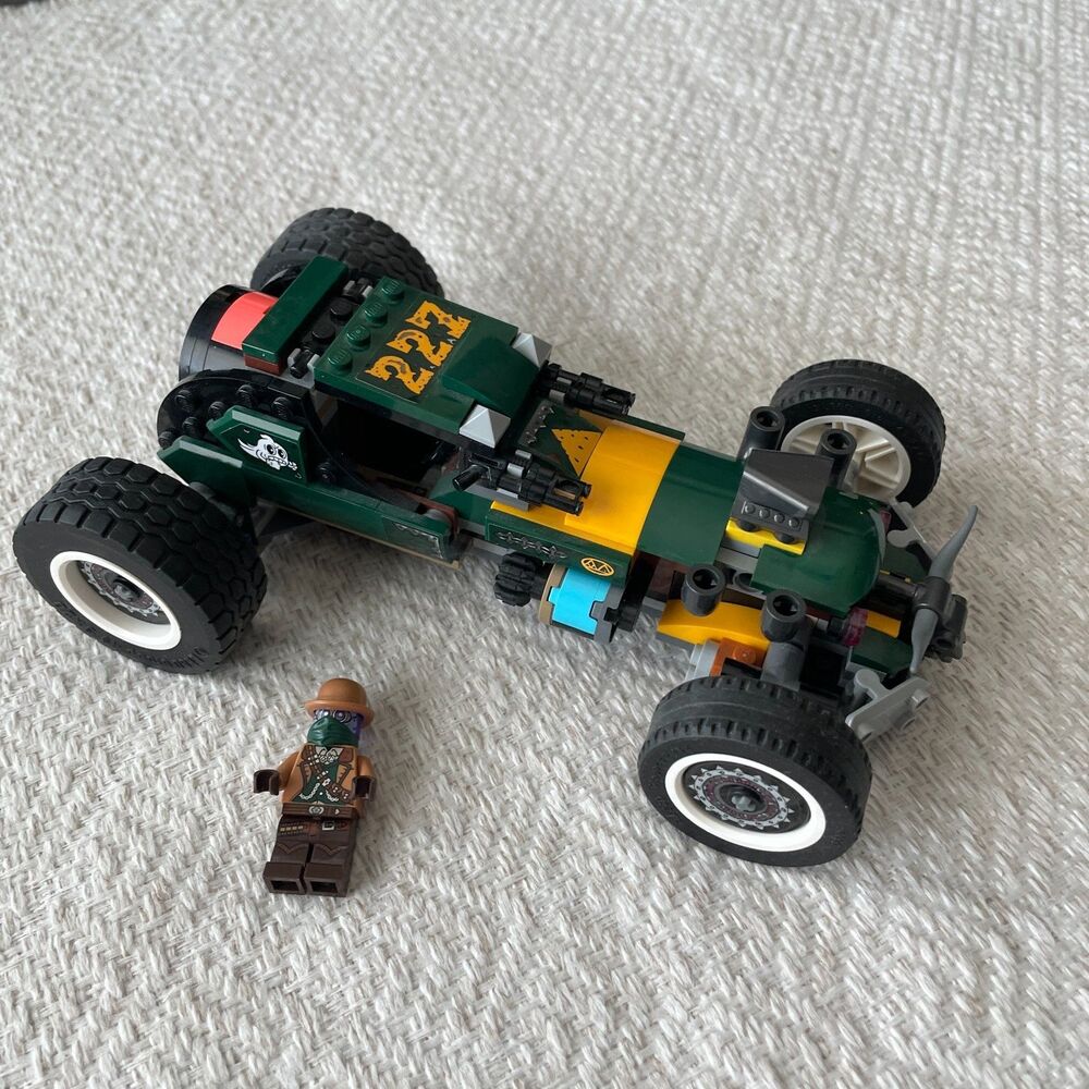 Lego 70434 Hidden Side Supernatural Race Car with Minifig As Is